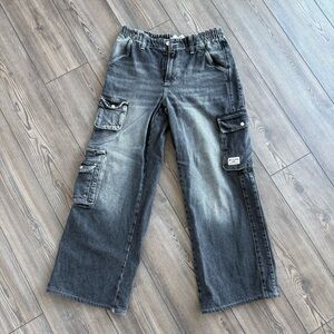 Women’s Faded Low Waisted Black Cargo Jeans